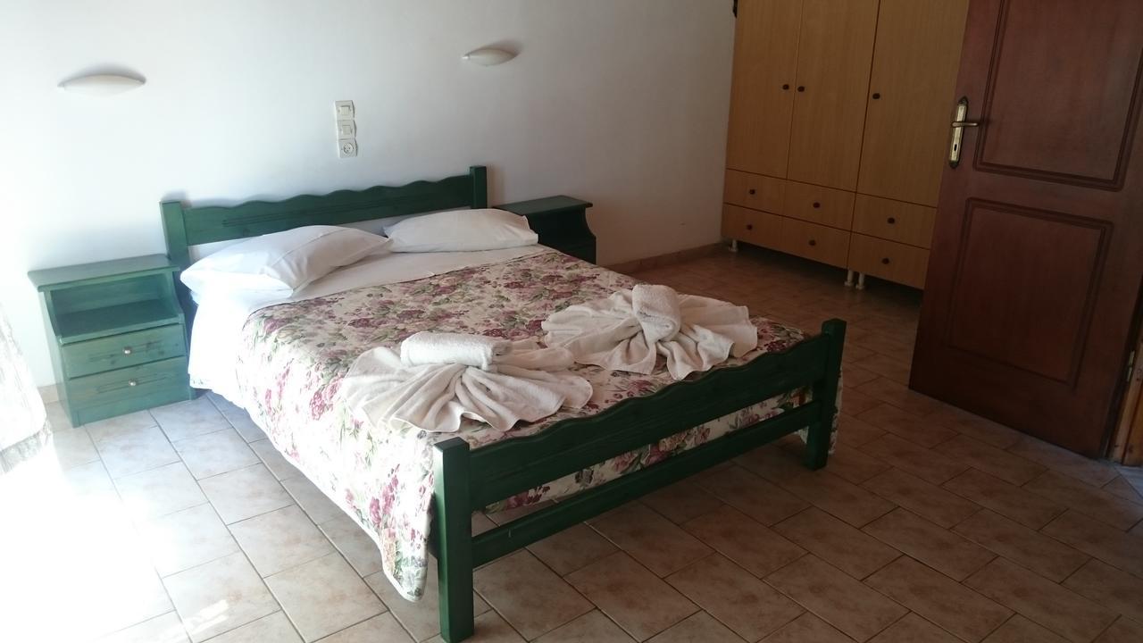 Dakis Studios Keri Eksteriør billede